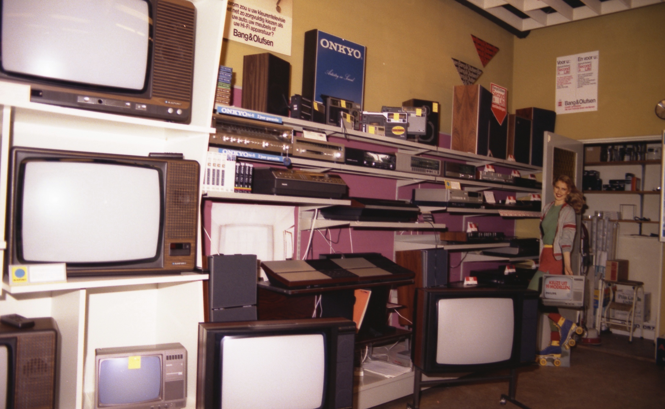 winkel-interieur-van-der-meulen-capelle-ad-IJssel-witgoed